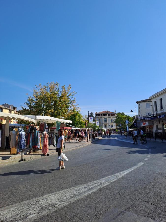 T2 A 2Min Du Centre +Parking Apartment LʼIsle-sur-la-Sorgue Екстериор снимка